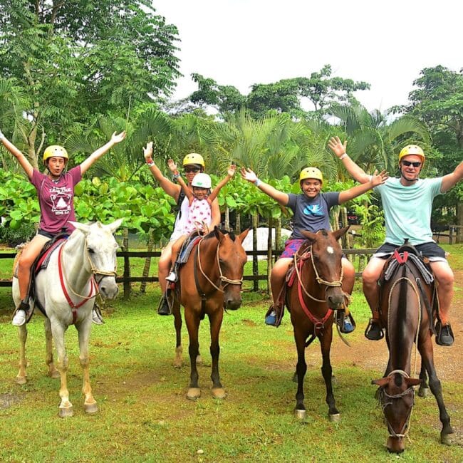 Puntarenas horseback riding tour shore excursion