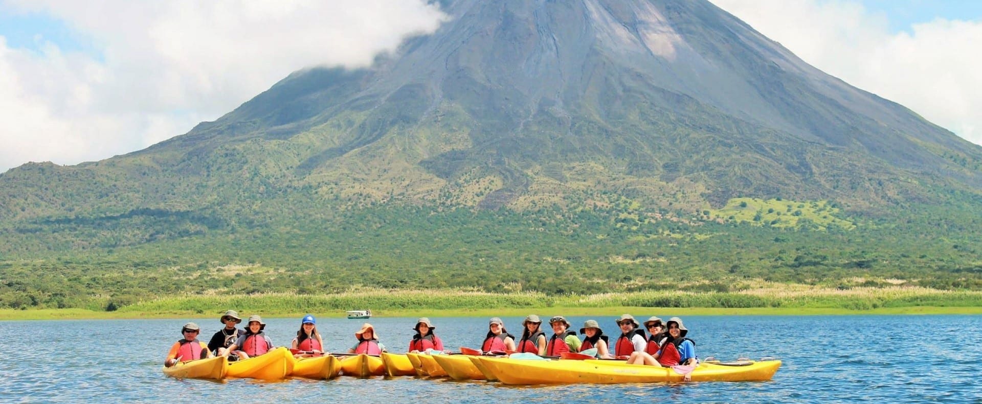 Lake Arenal Kayaking tour