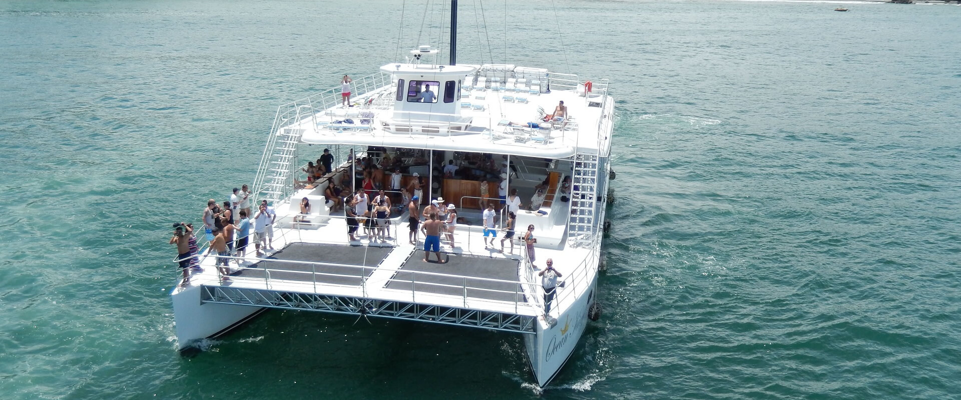 ocean king catamaran tour