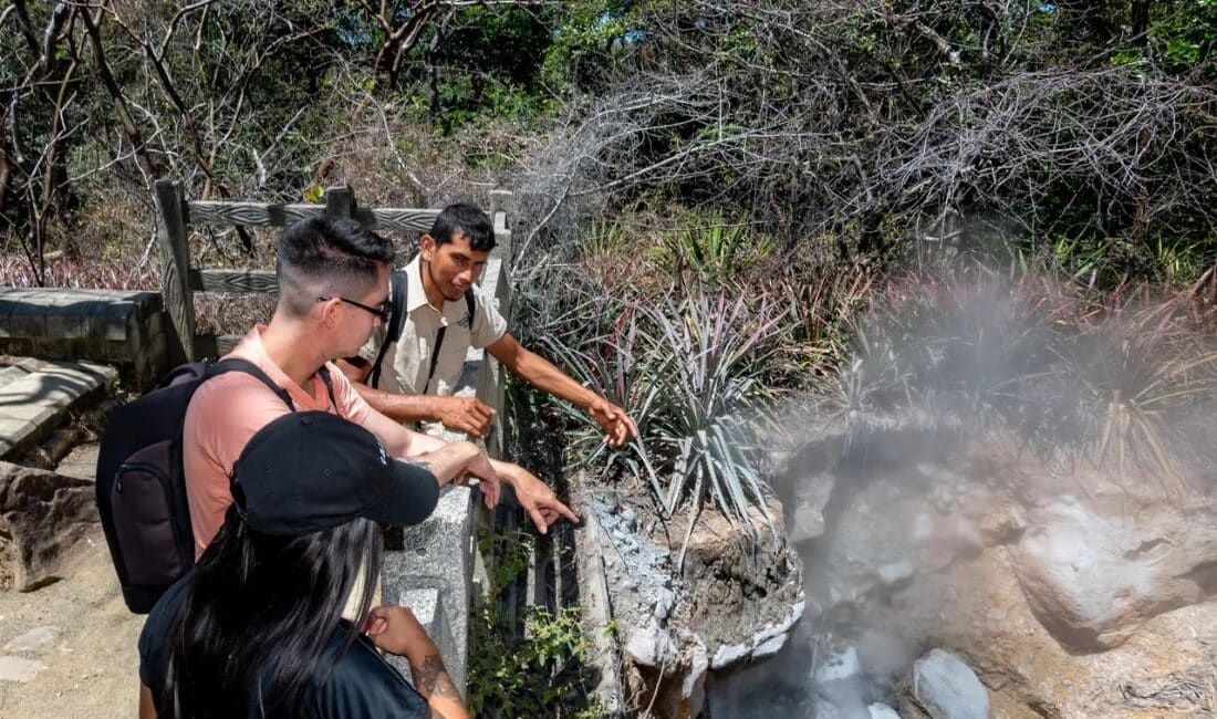 Rincón de la Vieja Volcano Hike